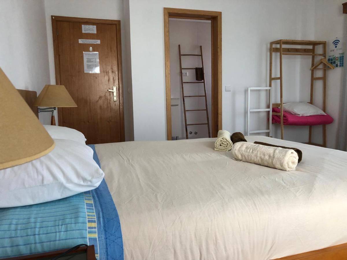 Azores Holidays House -B&B - Suites - Self Check-In Keyboard ポンタ・デルガダ エクステリア 写真