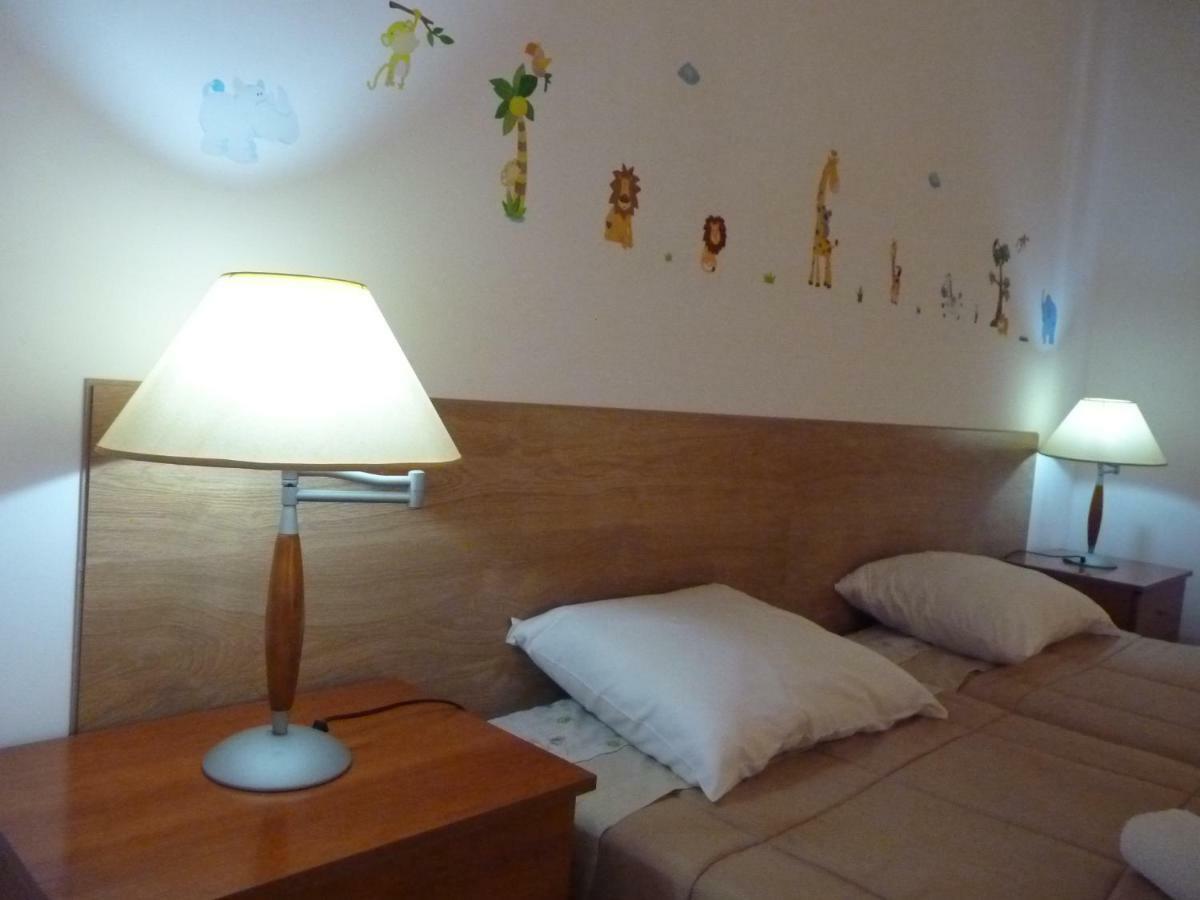 Azores Holidays House -B&B - Suites - Self Check-In Keyboard ポンタ・デルガダ エクステリア 写真